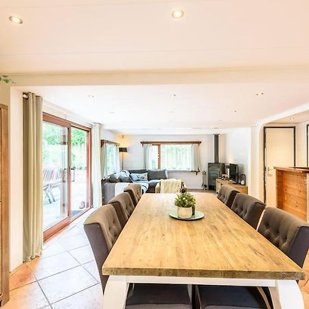 Spacious Wooden Cottage With Infra-Red Sauna At Veluwe Putten Exterior photo